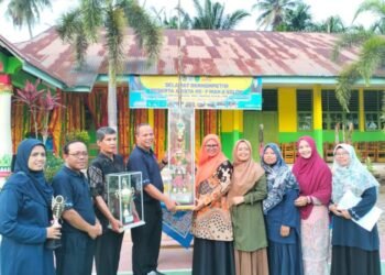 AKISTA 7 MAN 2 Solok Sukses:  Raih Juara Umum, MTsN 2 Solok Boyong Piala Bergilir