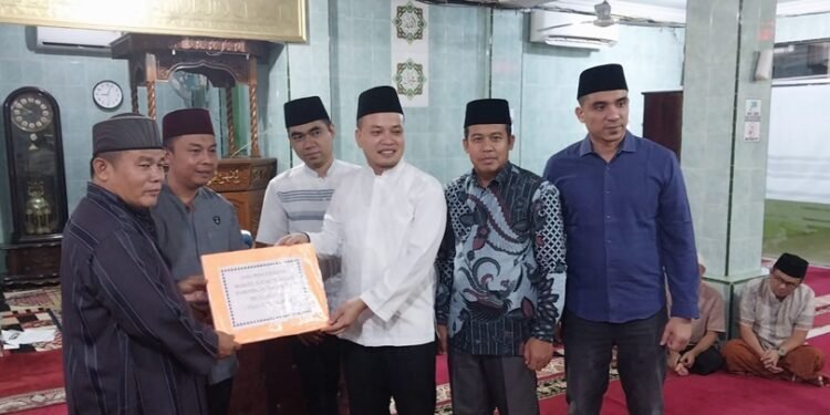 Sampaikan Capaian Hasil Pembangunan, TSR X Kota Solok Kunjungi Masjid Nurul Yaqin Kampung Jawa