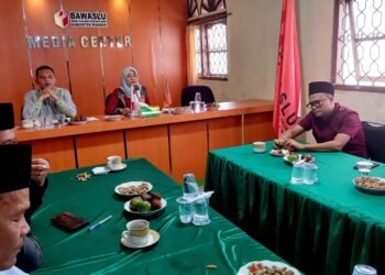 Bawaslu Pasaman Gelar Rapat Evaluasi Pengawasan Tahapan Penyelenggaraan Pemilu 2024
