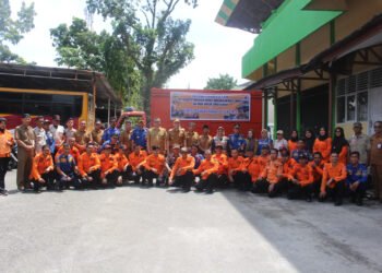 Peduli Bencana Sumbar, Bupati Pasaman Sabar AS Lepas Tim Relawan Penanganan Bencana