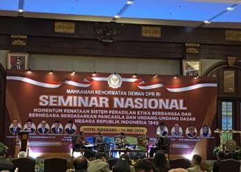 Seminar Mahkamah Kehormatan DPR-RI Diikuti Pimpinan dan Anggota DPRD Kabupaten Dharmasraya
