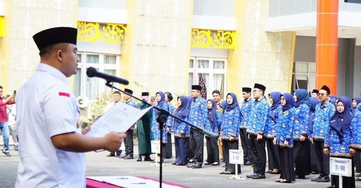 Disaksikan Ketua DPRD, Bupati Dharmasraya Lantik 486 Orang P3K Formasi Tahun 2023