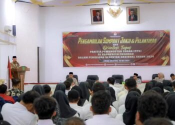 KPU Pasaman Lantik 186 Anggota PPS, Bupati Sabar AS Serukan Tri Sukses Pilkada 2024