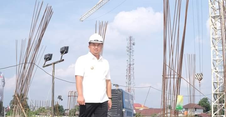 Progres Pembangunan Pasar Rakyat Moderen Dharmasraya Ditinjau Bupati Sutan Riska