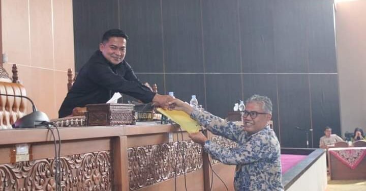 Tujuh Fraksi DPRD Kabupaten Dharmasraya Sampaikan Pandangan Umum Terkait Ranperda RPJPD