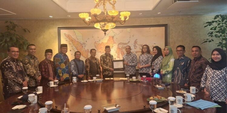 Peduli Pendidikan, Bupati Pasaman Sabar AS Teken MOU dengan Yayasan Putera Sampoerna