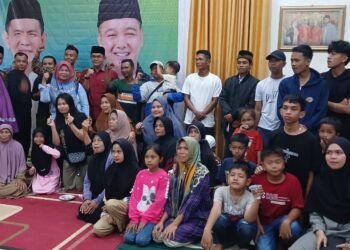 Frasa Bia Ciek Tapi Boneh Menggema, Warga Kota Solok Siap Menangkan Nofi-Leo di Pilkada Kota Solok
