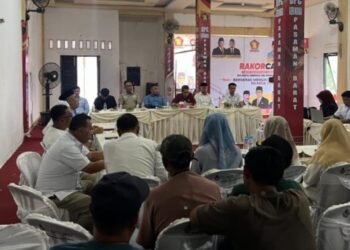 Di Pasaman Barat, Vasko Ruseimy Ingatkan Tidak Usah Habiskan Enegri Untuk Kampanye Negatif