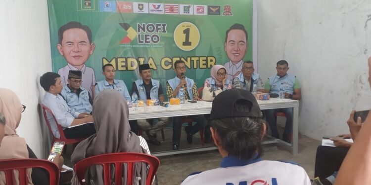 Diduga Lakukan Pelanggaran, Tim Hukum NC-LM Kadukan Calon Walikota Solok Ramadhani Kirana Putra ke Bawaslu  