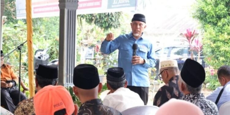 Dikunjungi Mahyeldi, Masyarakat Latina Payakumbuh Pilih Gubernur Paham Agama dan Tak Banyak Cerita