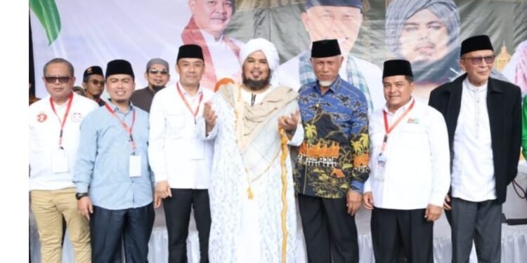 Setentang Kekaguman Ustadz Derri Sulaiman Terhadap Mahyeldi