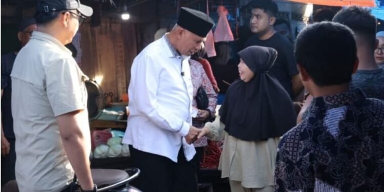 Pedagang Pasar Pagi Rimbo Kaluang Titip Pesan Ini ke Mahyeldi-Vasko