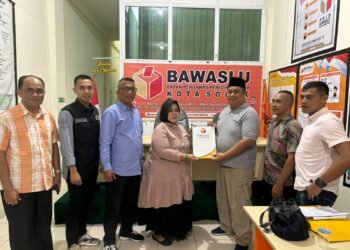 Diduga Lakukan Pelanggaran Pemilu, Ketua Baznas dan Oknum Lurah  Dilaporkan ke Bawaslu Kota Solok