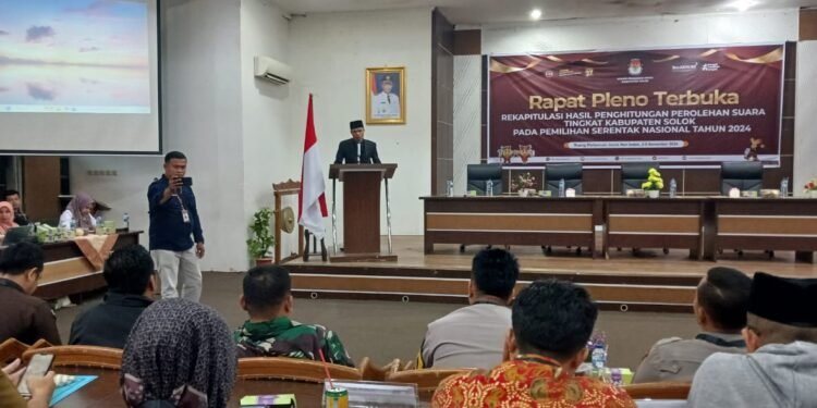 KPU Kab. Solok Secara Marathon Lakukan Rekapitulasi Perolehan Suara Pilkada 2024