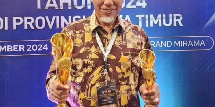 Dinilai Sebagai Provinsi Terinovatif di Indonesia, Pemprov Sumbar Raih Dua Penghargaan dari Kemendagri RI