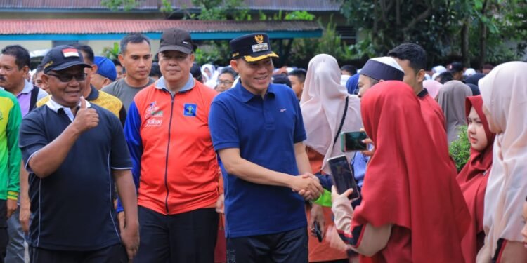 Bersama Forkopimda, Bupati Pasaman Ikuti Jalan Sehat Perayaan HAB Kemenag 2024