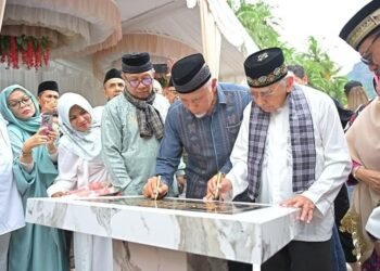 Diresmikan Gubernur Sumbar, Masjid Az Zaimah Sulit Air Menjadi Simbol Sinergi Ranah dan Rantau  
