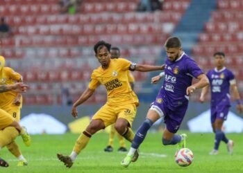 Gala Pagamo Kartu Merah, Semen Padang Disikat Persik Kediri 1-3