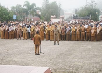 Tampil Konfiden, Wabup Solok Jon Firman Pandu Kembali Didapuk Pimpin Apel Gabungan