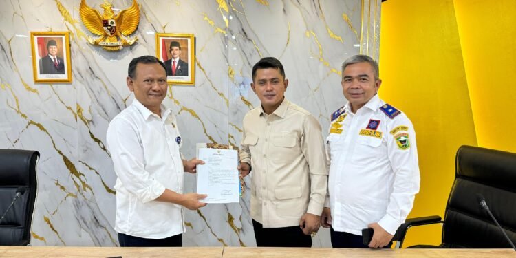 Gercep! Hantarkan Proposal Pembangunan, Wabup Solok Kunjungi Kemenhub RI