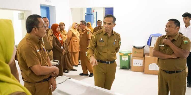 Genjot Kualitas Pelayanan Publik, Sekda Medison Sidak ke RSUD Arosuka