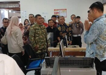 Lakukan Monitoring, Bupati dan Wakil Bupati Solok Puas Terhadap Kualitas Pelayanan Publik di MPP Kabupaten Solok