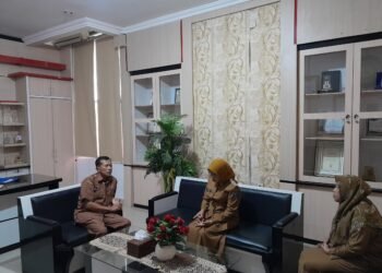 Datangi OPD, Wakil Bupati Dharmasraya Leliarni Diskusikan Program Kerja