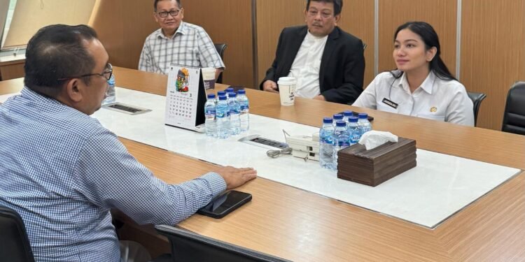 Dorong Produktivitas Sawit dan Kesejahteraan Petani, Bupati Dharmasraya Sambangi  BPDPKS Pusat 