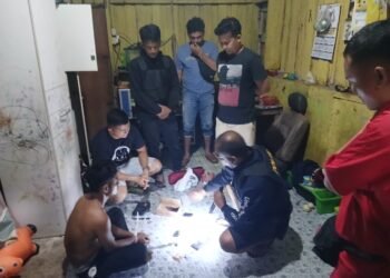 Tersangka Pengedar Narkoba Ditangkap Satnarkoba Polres Dharmasraya di Gunung Medan