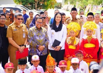 Bupati Annisa resmikan Kampung Inggris