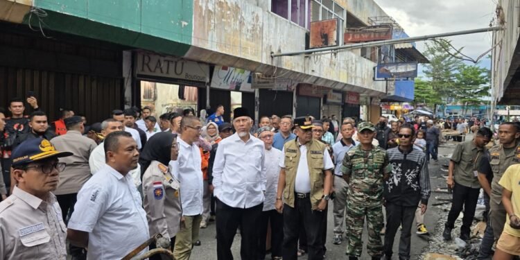 Sebelum Relokasi Pedagang, Gubernur Sumbar Ingatkan Kepemilikan Kios Pasar Payakumbuh Harus Jelas
