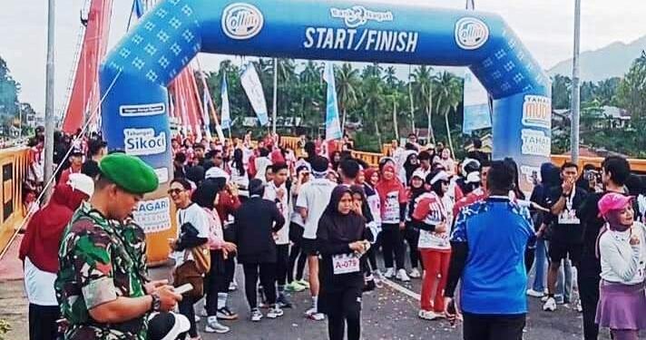 Semarak HUT RI Ke-80,  Jalinsum Dharmasraya Dibanjiri Ribuan Runner 5K Fun Run