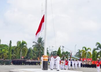 Perdana Tampil Sebagai Irup Peringatan HUT RI ke 80 Tahun 2025, Bupati Dharmasraya Tampil Penuh Karisma
