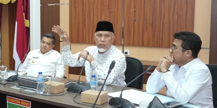 Gubernur pimpin Rapat