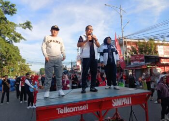 Semarak HUT ke-14 Partai NasDem Kota Solok Mengkristal, Rudi Horizon Gerakkan Warga Senam Sehat di Taman Syekh Kukut