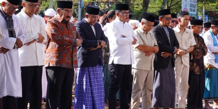 Perbedaan Penetapan 1 Syawal: Pemkab Tanah Datar Fasilitasi Dua Pelaksanaan Shalat Idul Fitri 1447 H