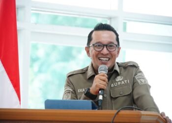 Terbitkan Perbup, Bupati Eka Putra Tegaskan Komitmen Tanah Datar Perangi LGBT