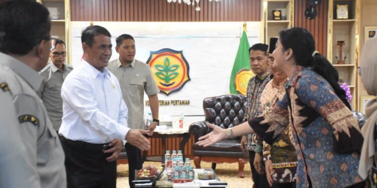 Bupati Annisa