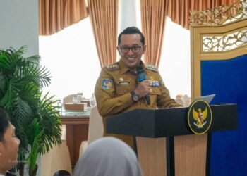 Bupati Eka Putra