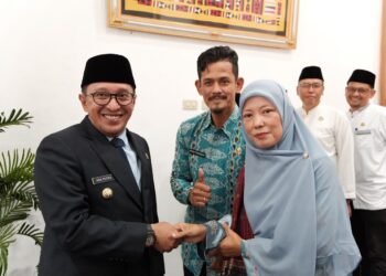 Yessy Akmaliza