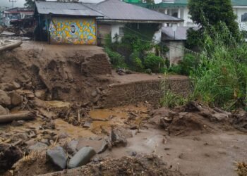 Galodo Batang Laso Terjang Arosuka, 4 Warga Luka dan 100 Rumah Terdampak