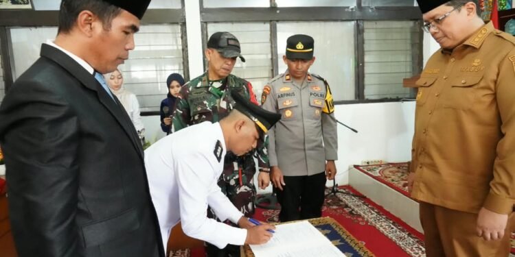 Camat Sungai Tarab