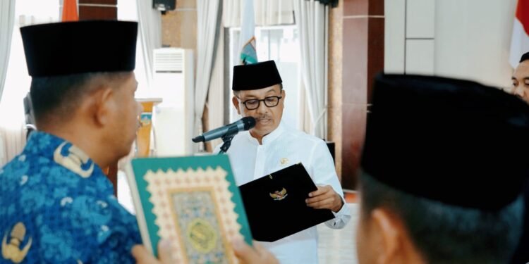 Bupati Solok Selatan