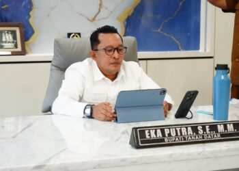 Bupati Tanah Datar Eka Putra