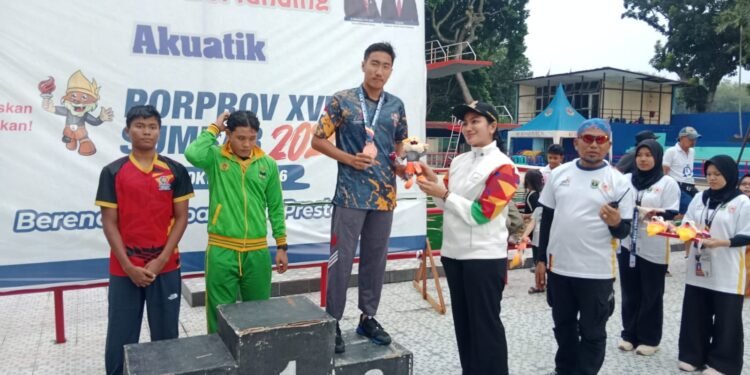 Akuatik Dharmasraya