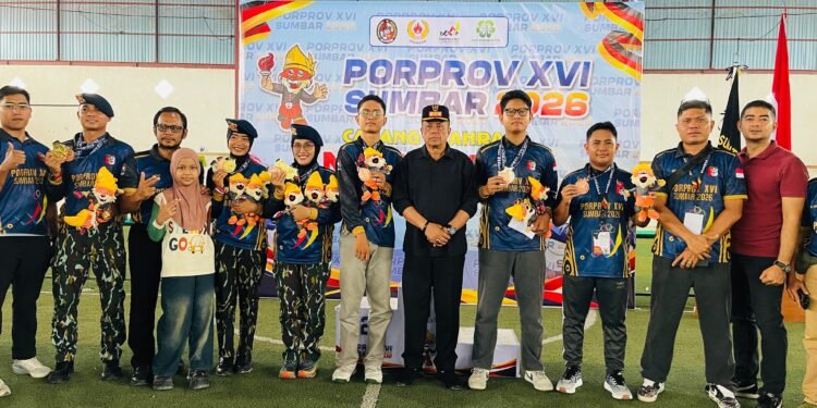 Cabor Menembak