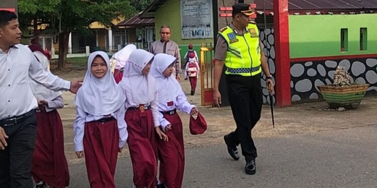 Kapolres Dharmasraya